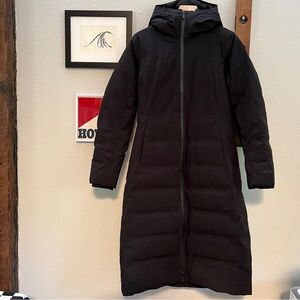 $448 Lululemon Sleet Street Long Jacket in Black Size 6